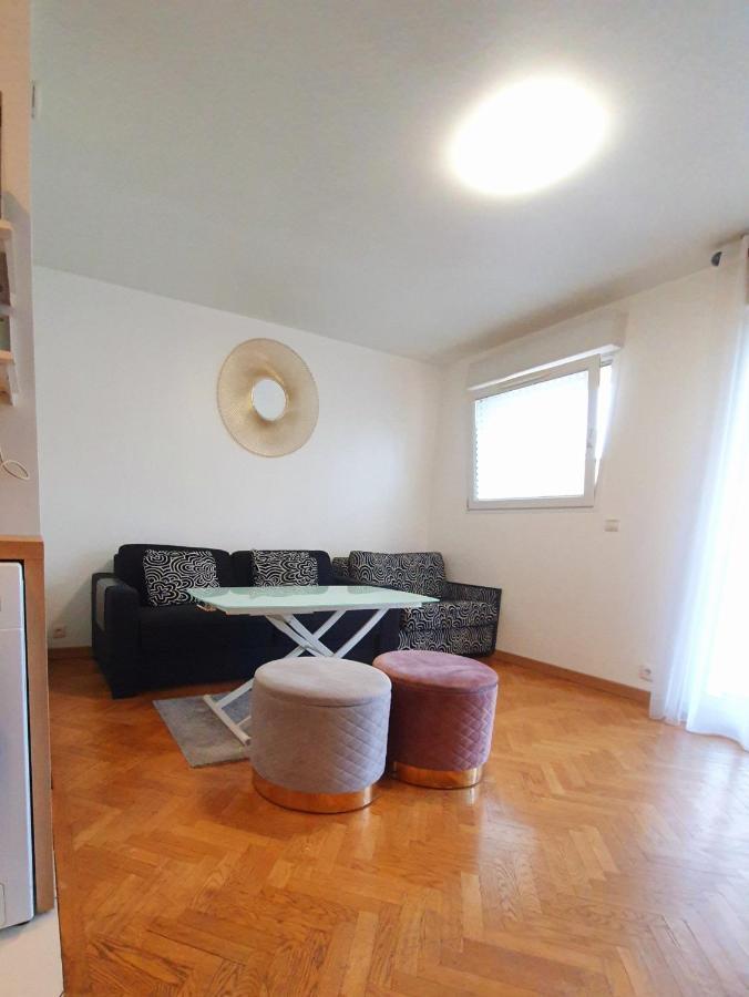Cozy Room In Paris Ladefense Courbevoie Exterior foto